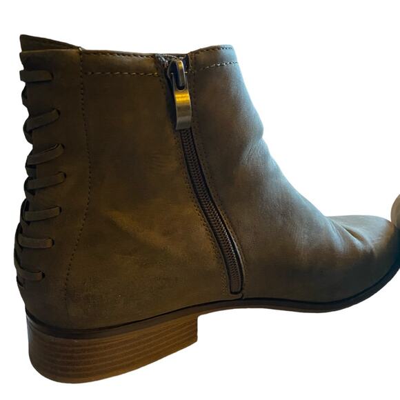 Limelight Dylan Laced Back Booties Women’s Size 11 Gray Ankle Boots 1” Heel - Picture 5 of 12